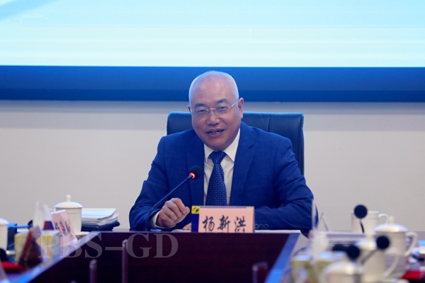 杨新洪讲话_副本.jpg